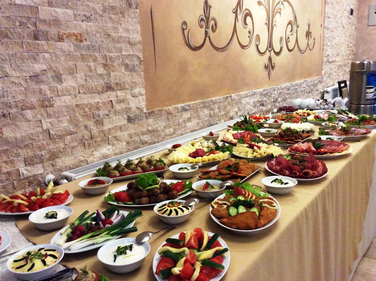 فندق Poiana Măruluiفي  Flori De Mar المظهر الخارجي الصورة